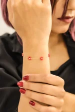 دستبند طلا گل همیشه بهار قرمز - تصویر 2