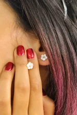 گوشواره طلا گل صدف - تصویر 2