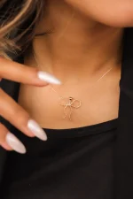 آویز طلا ادموند پاپیون گیسو - تصویر 2